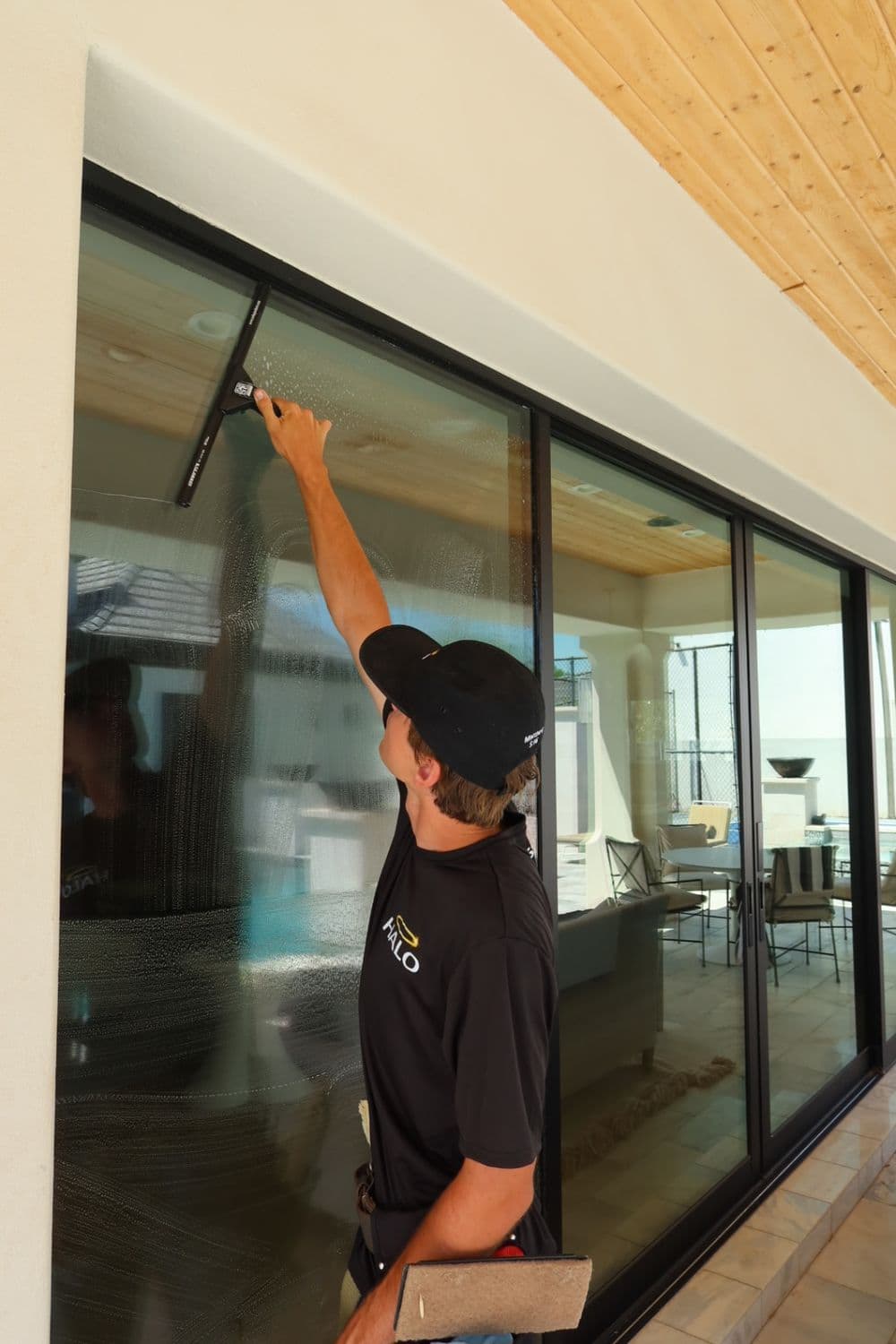 Exterior Window Cleaning image