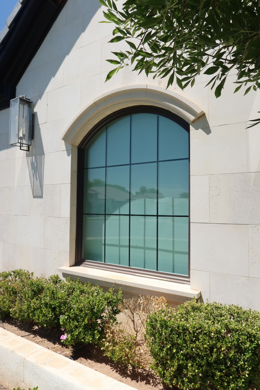 Arched Windows, Finished